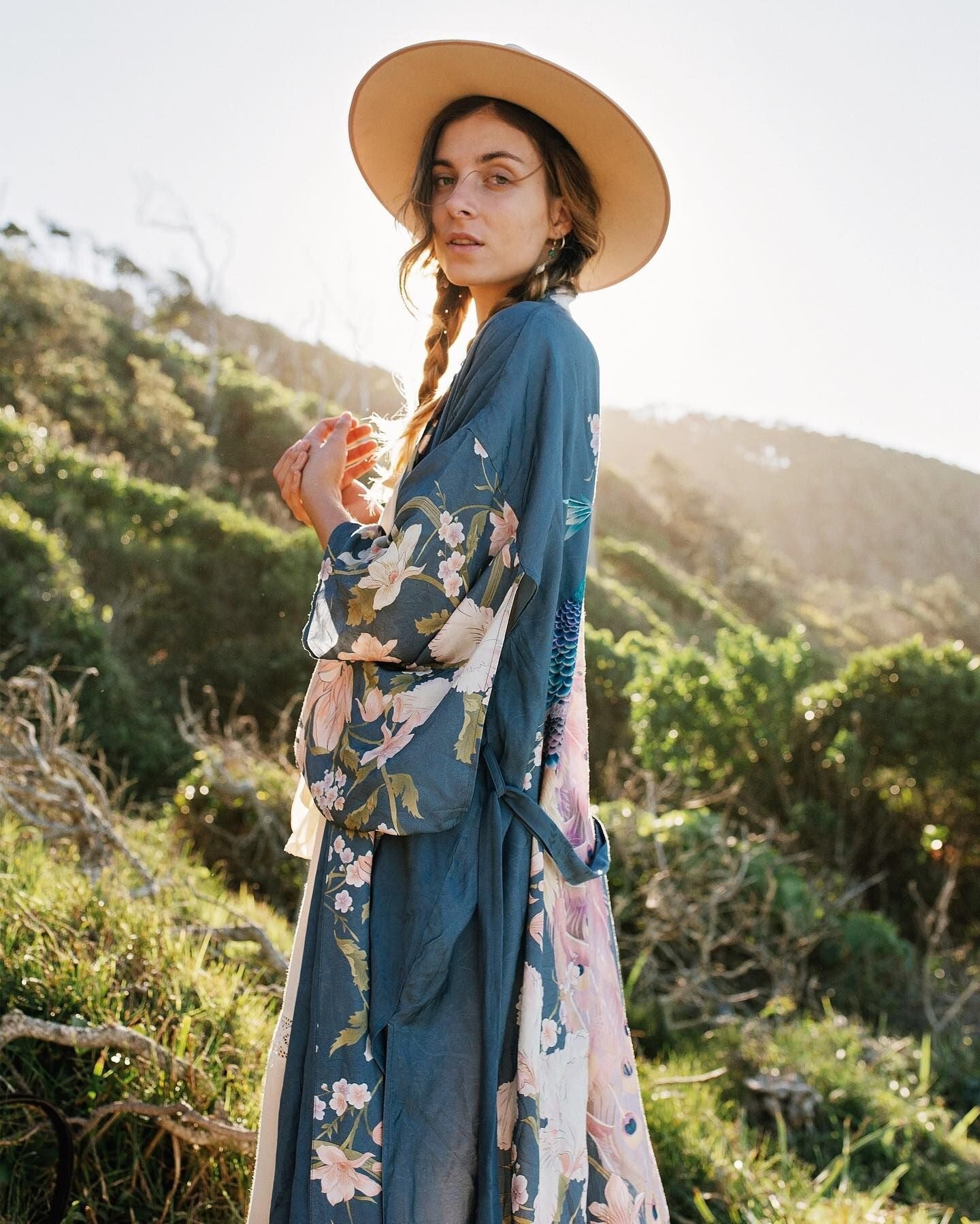 kimono azul para mujer