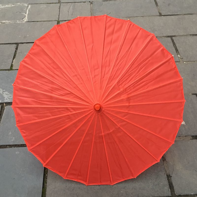 Paraguas rojo japonés