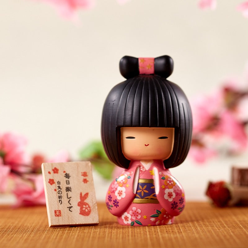 Kokeshi dolls